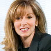 Une diplômée nommée au Panthéon des 100 canadiennes les plus influentes