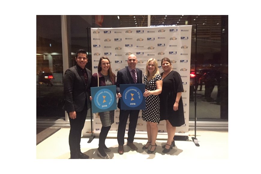 Deux diplômés de la maitrise en gestion de projet honorés