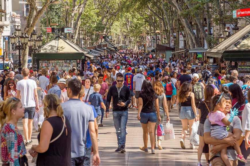 Les études touristiques révèlent les enjeux environnementaux, sociaux et politiques de notre époque
