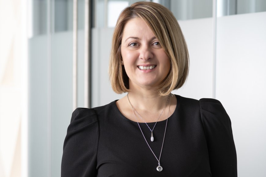 40 ans du MBA : Portrait de Sandrine Bourlet, vice-présidente commercialisation à la Société des alcools du Québec (SAQ)