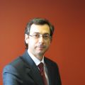 Le diplômé Richard Blain reçoit le Prix du Maire 2010